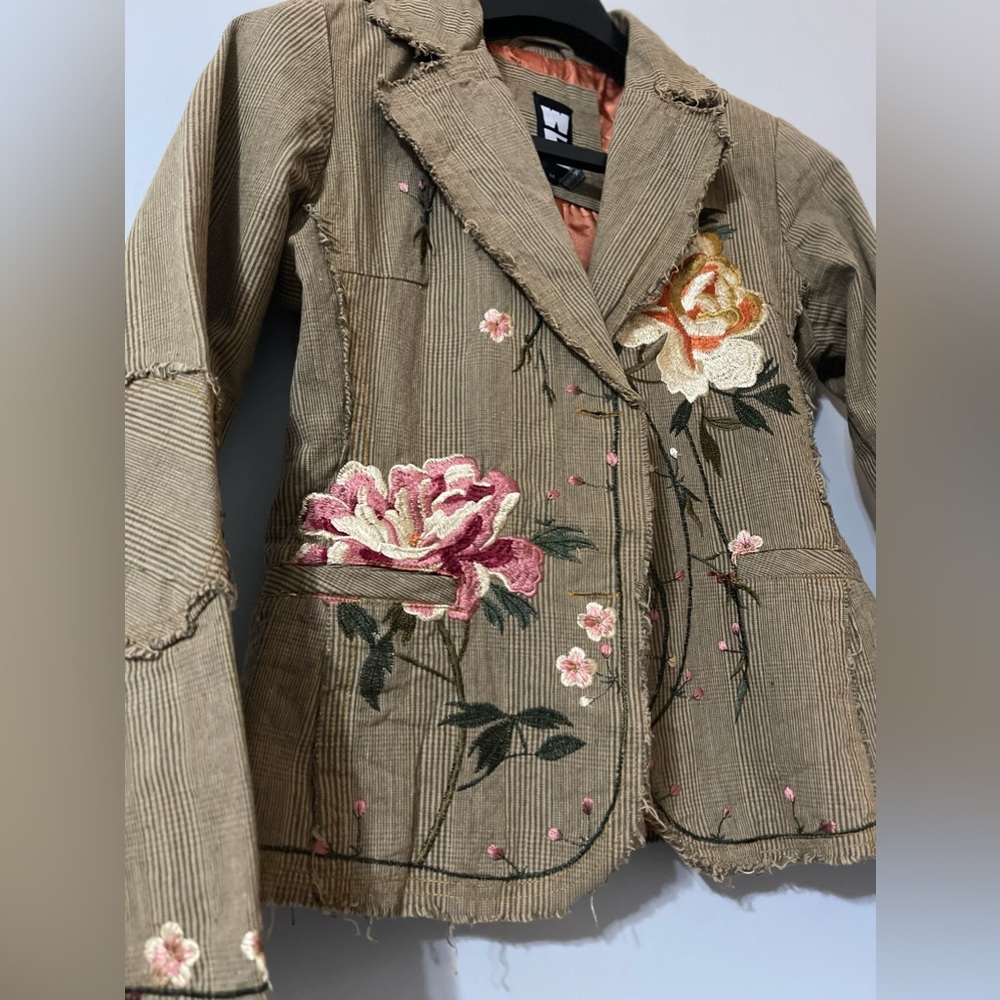 Very unique boutique jacket! Size M - Picture 5 of 5